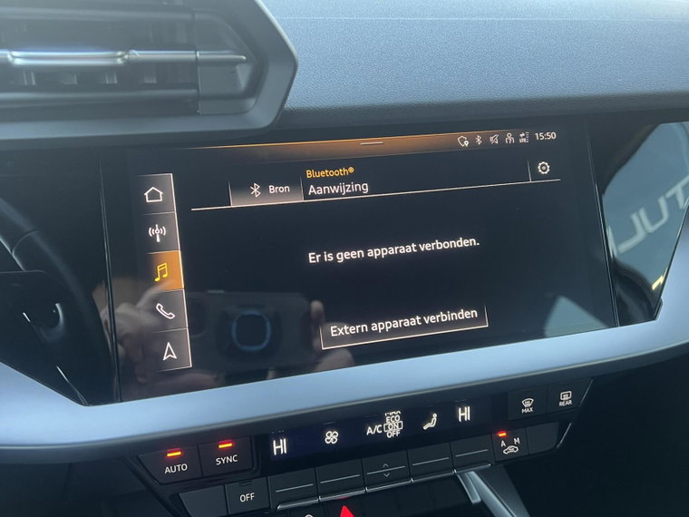 Vehicle Image 27