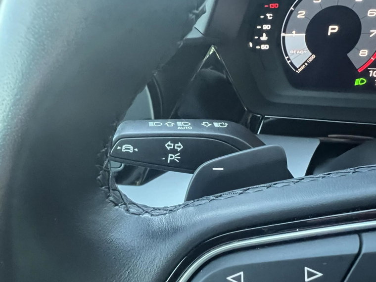 Vehicle Image 39