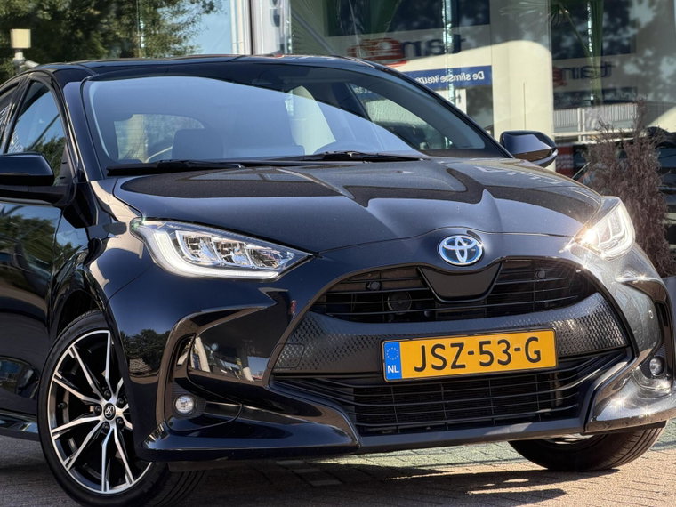 Vehicle Image 15