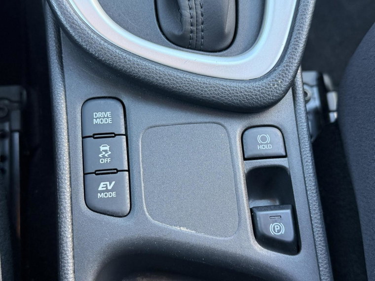 Vehicle Image 30