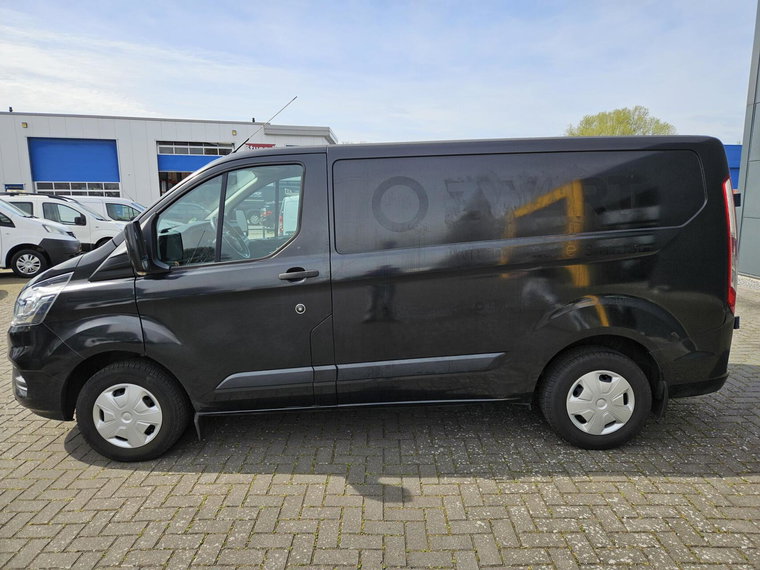 Vehicle Image 28