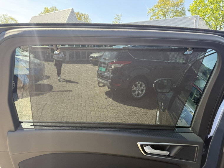 Vehicle Image 37