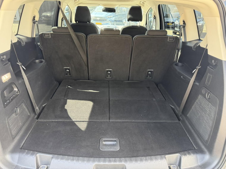 Vehicle Image 40