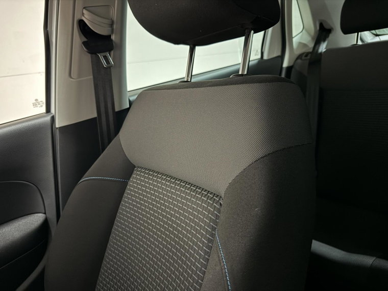 Vehicle Image 36