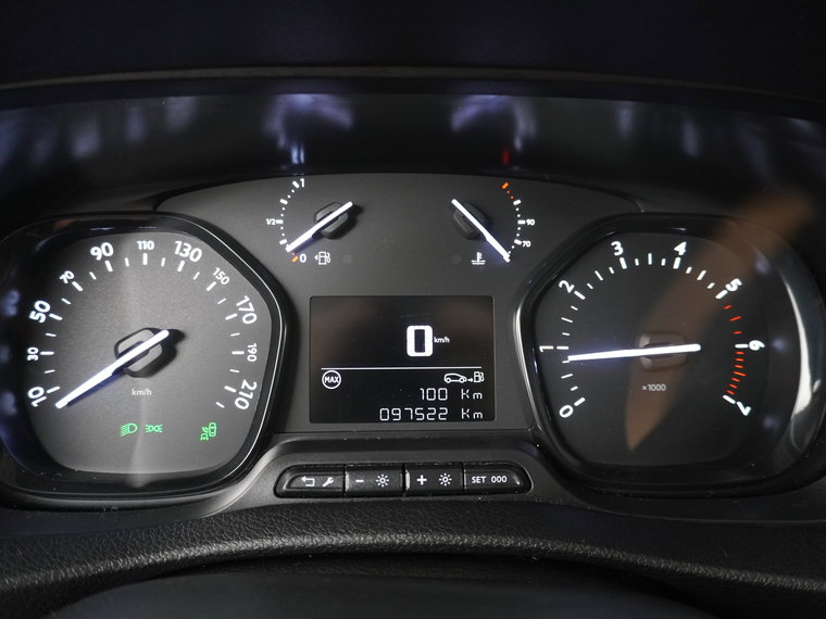 Vehicle Image 23