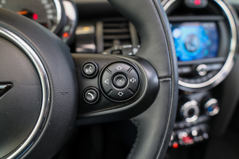 Vehicle Image 23