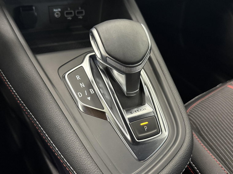 Vehicle Image 24