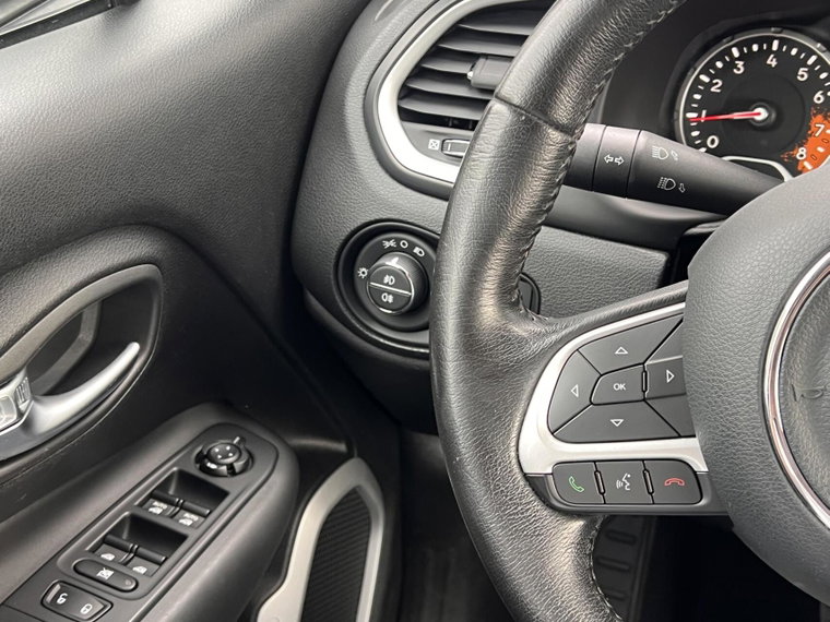 Vehicle Image 27