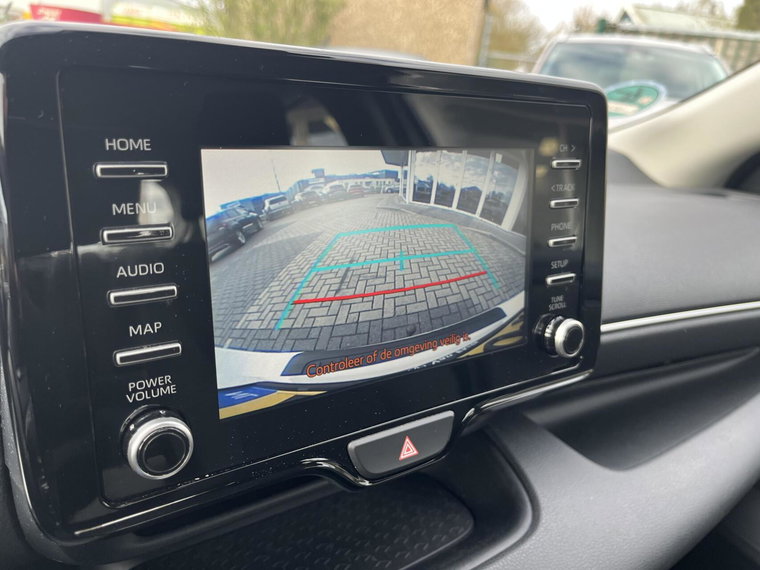 Vehicle Image 10