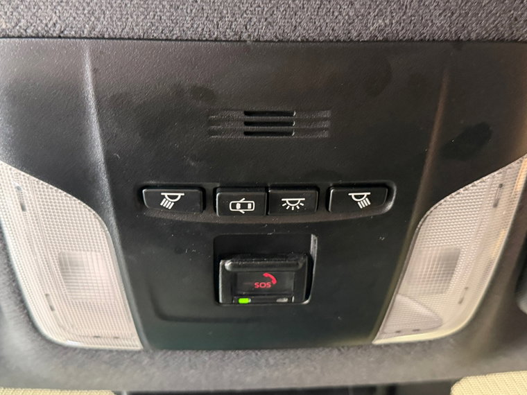 Vehicle Image 33