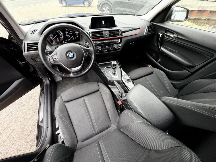 Vehicle Image 37