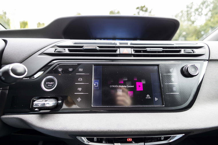 Vehicle Image 36