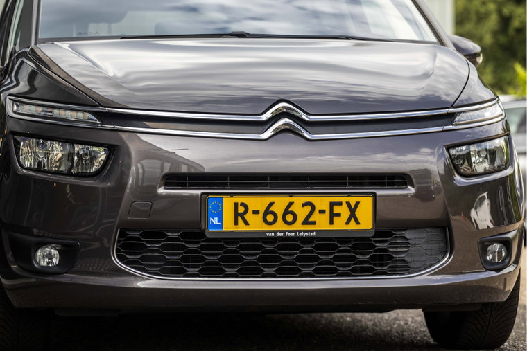 Vehicle Image 11