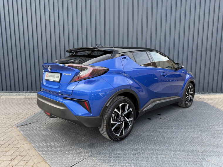 Vehicle Image 9