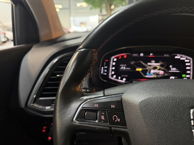 Vehicle Image 28