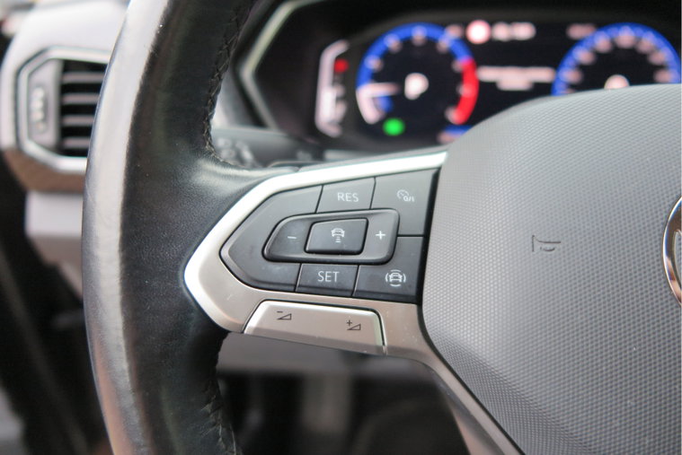 Vehicle Image 40