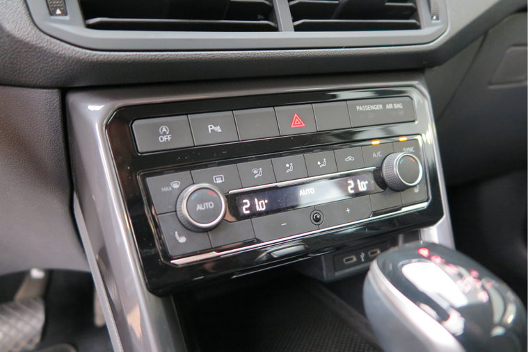 Vehicle Image 60