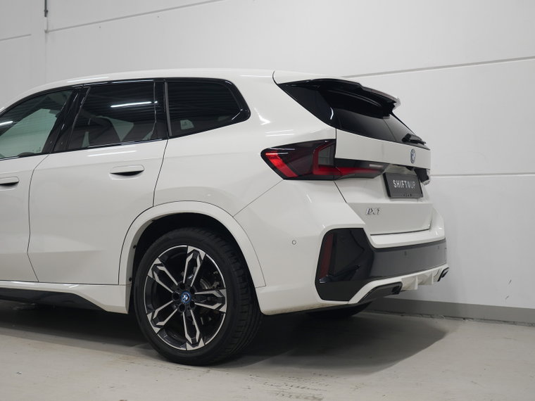 Vehicle Image 38