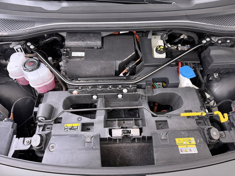 Vehicle Image 40