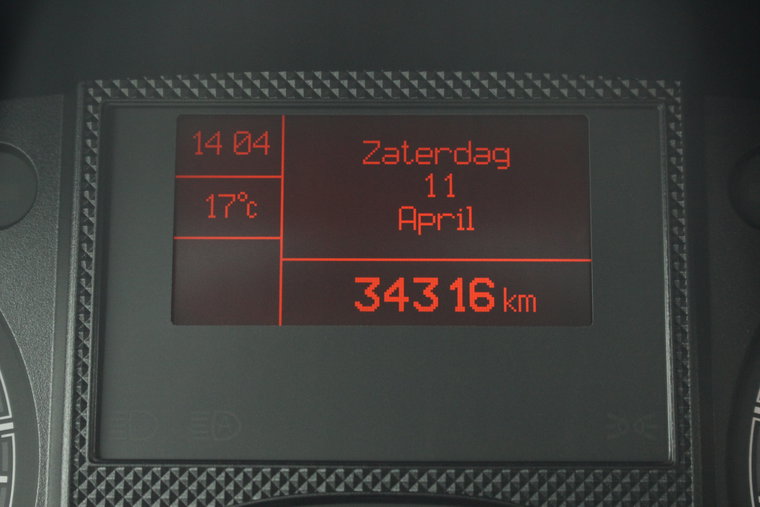 Vehicle Image 23