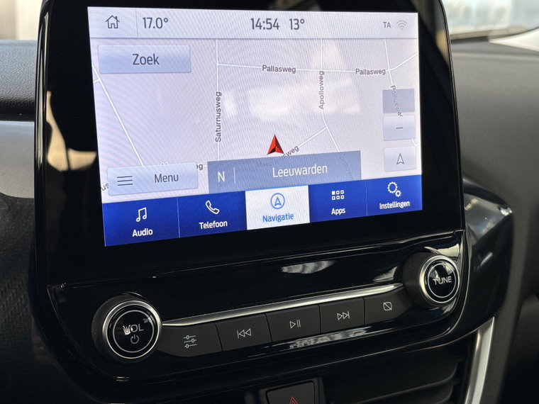 Vehicle Image 18