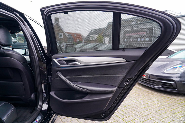 Vehicle Image 26