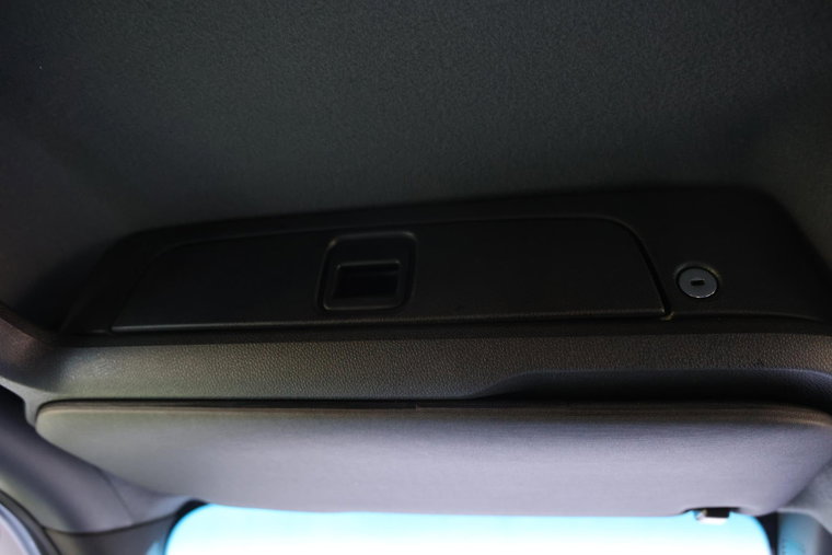 Vehicle Image 22