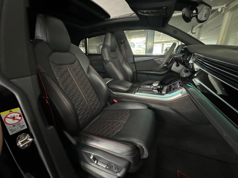 Vehicle Image 48