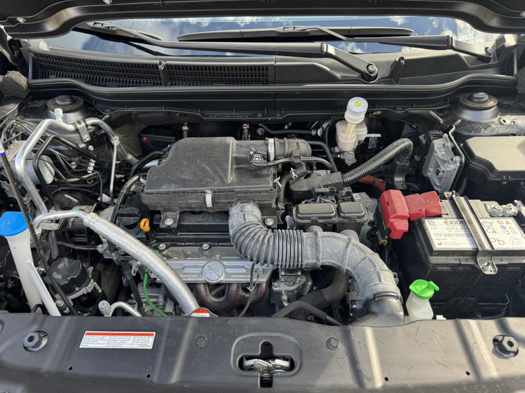 Vehicle Image 21
