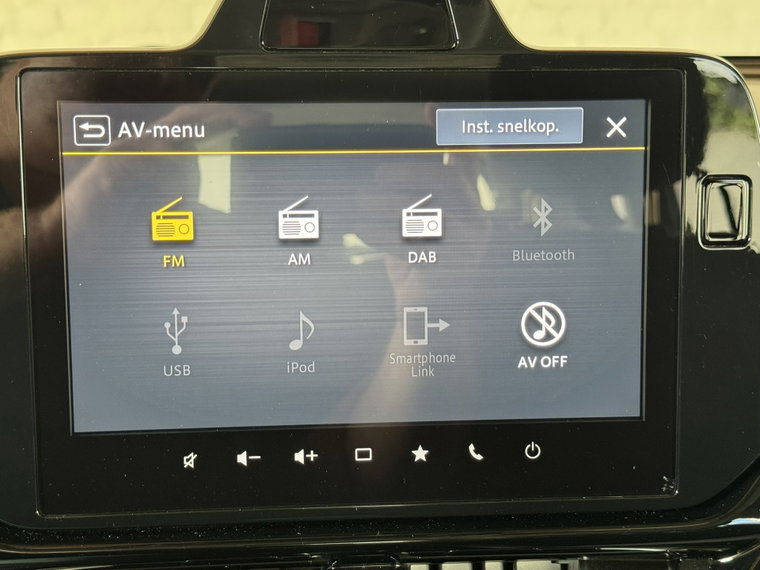 Vehicle Image 35
