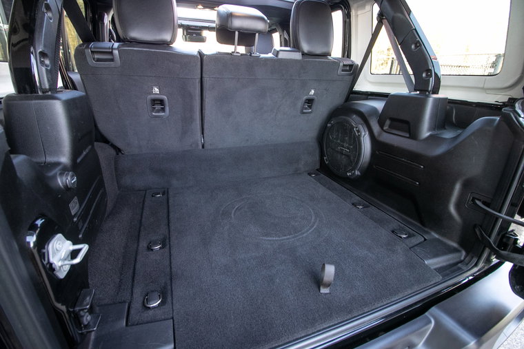 Vehicle Image 12