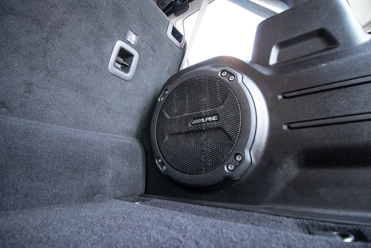 Vehicle Image 13