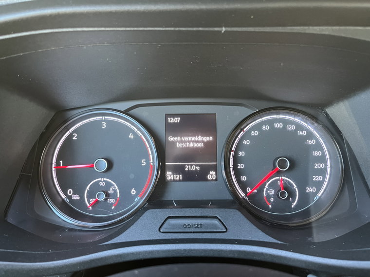 Vehicle Image 33