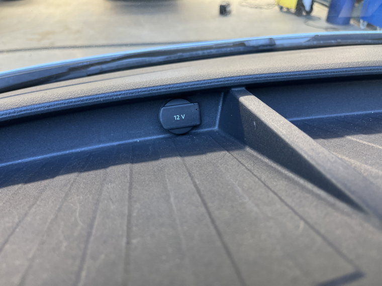 Vehicle Image 35