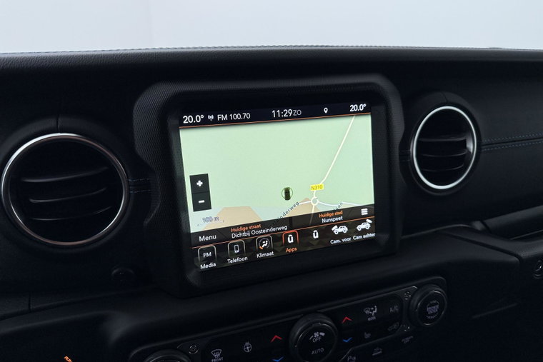 Vehicle Image 22