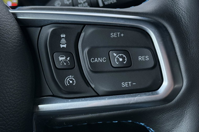 Vehicle Image 42
