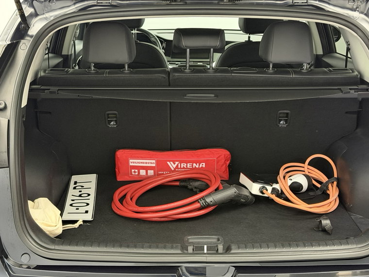 Vehicle Image 17