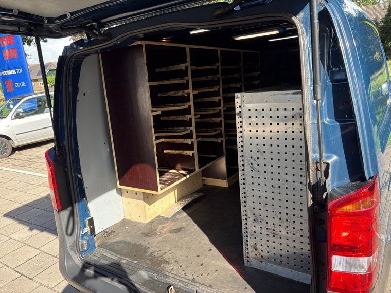Vehicle Image 31
