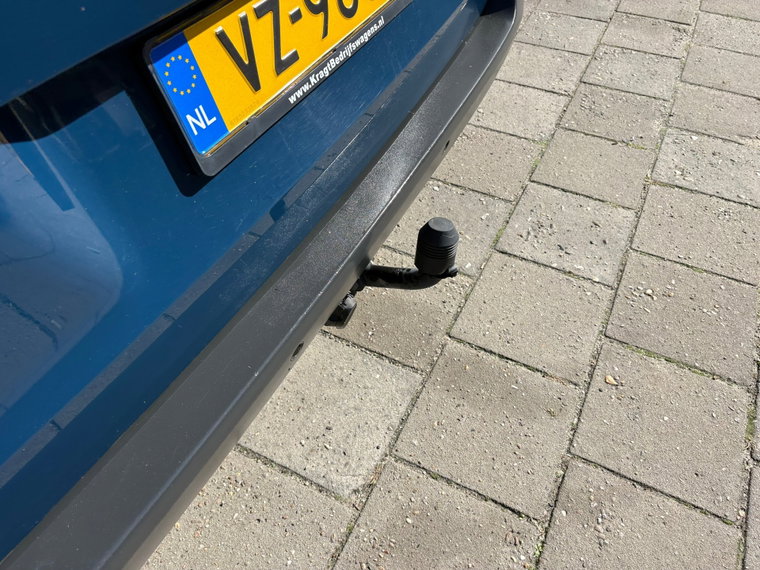 Vehicle Image 33