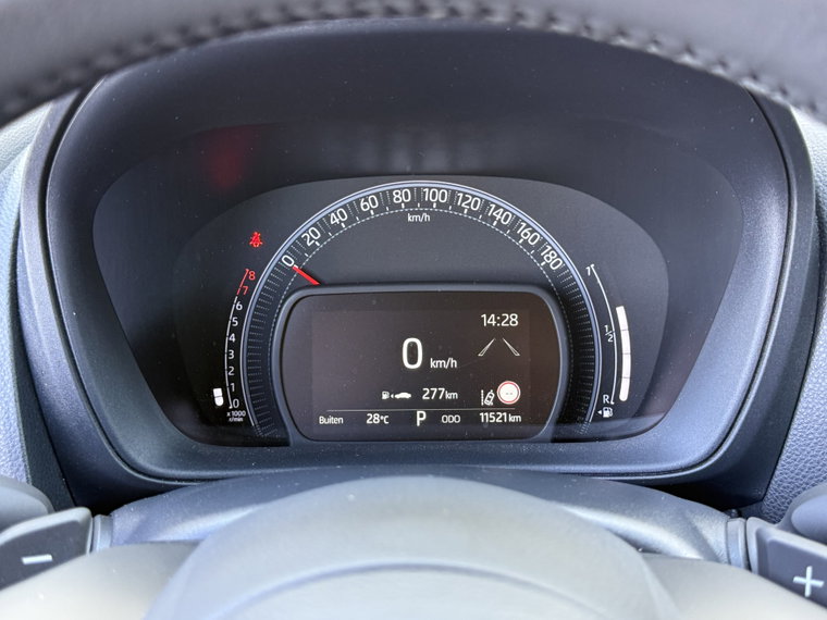 Vehicle Image 17