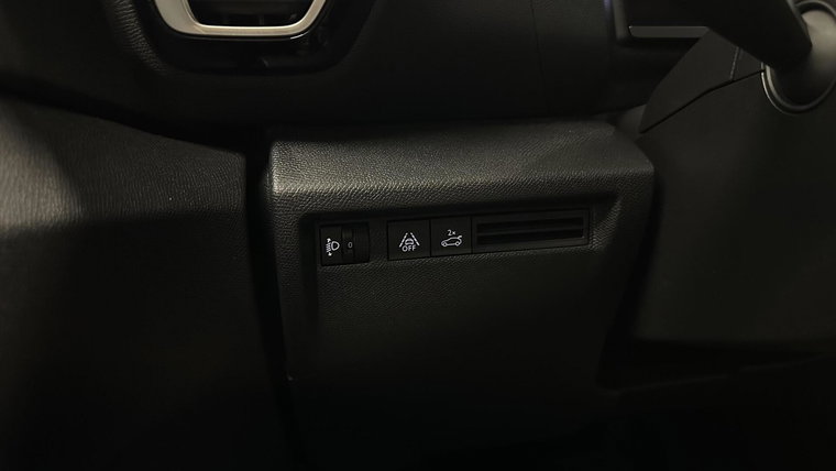 Vehicle Image 28