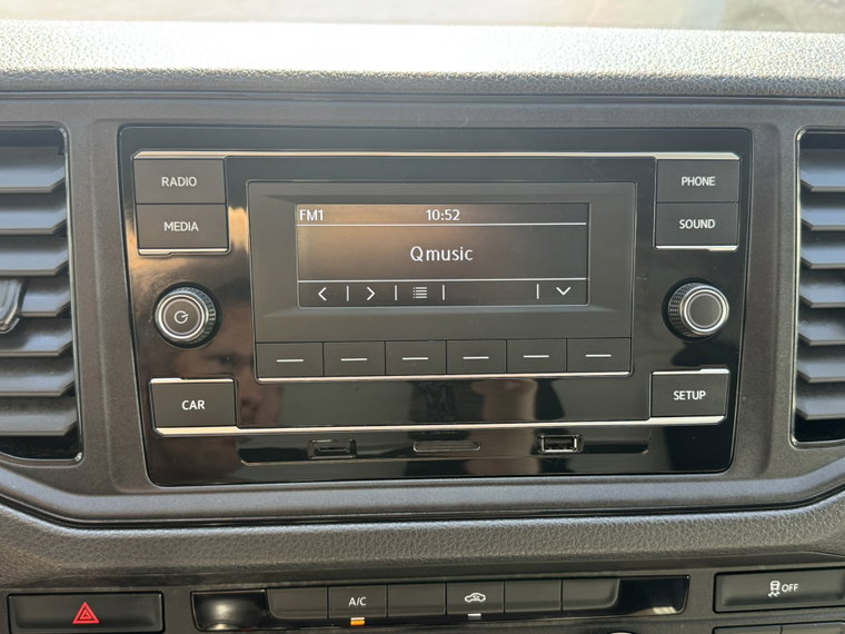 Vehicle Image 26