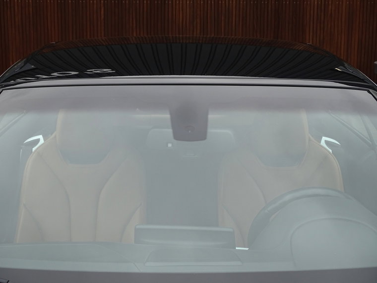 Vehicle Image 33