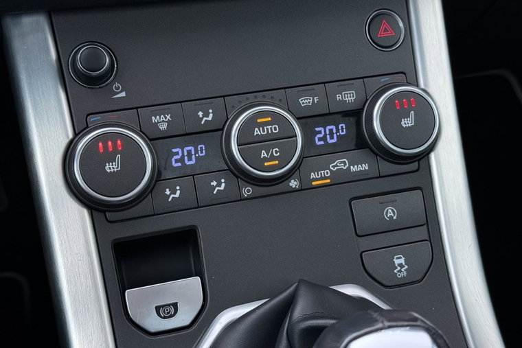 Vehicle Image 28