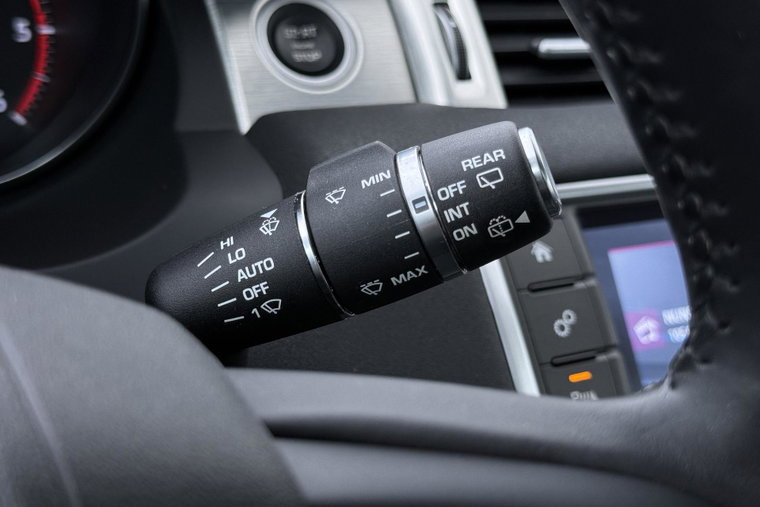 Vehicle Image 36