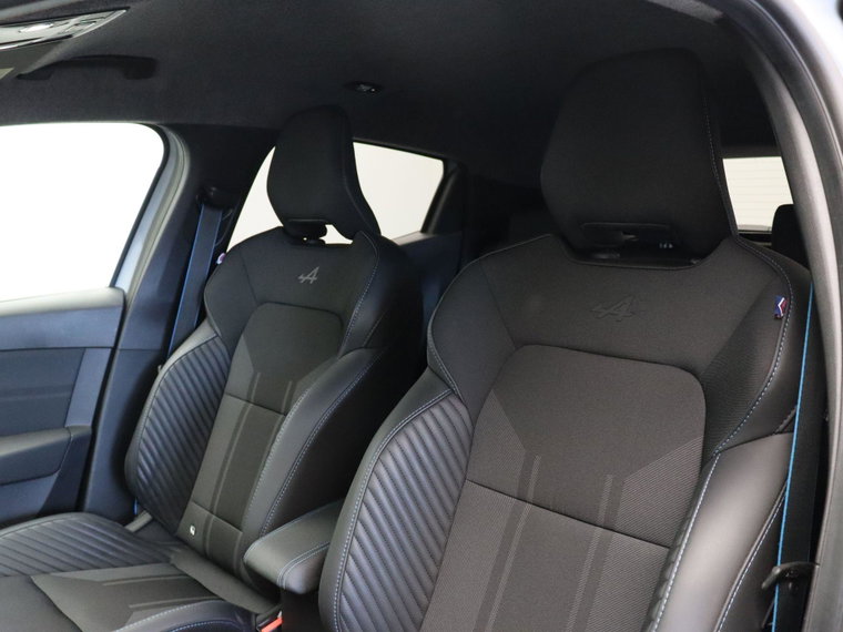 Vehicle Image 37