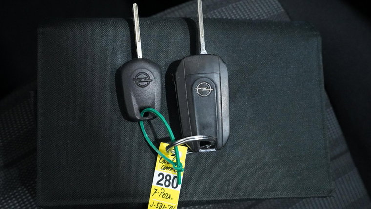Vehicle Image 40