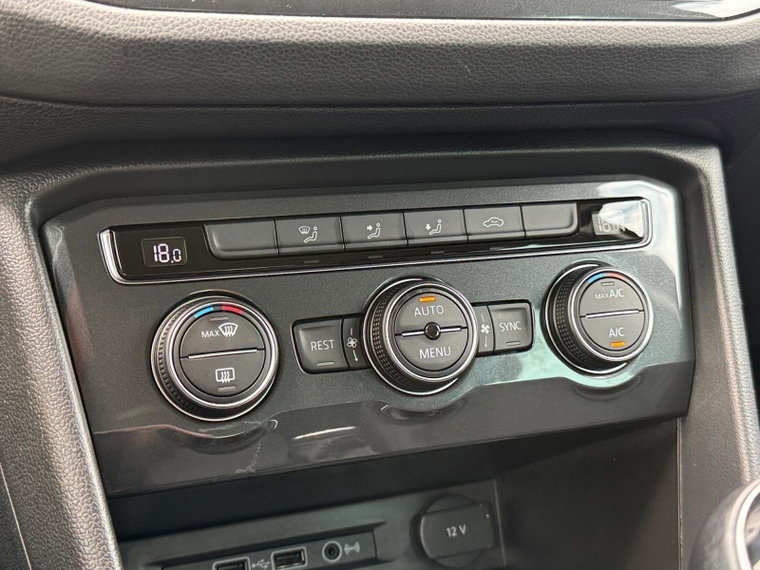 Vehicle Image 27