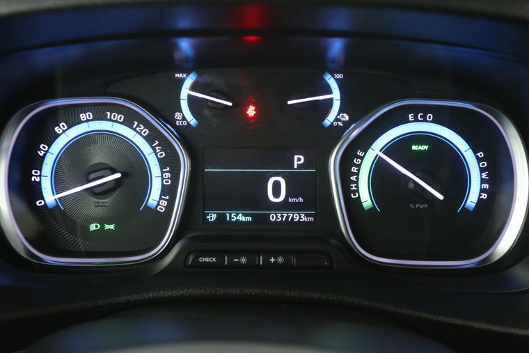 Vehicle Image 15