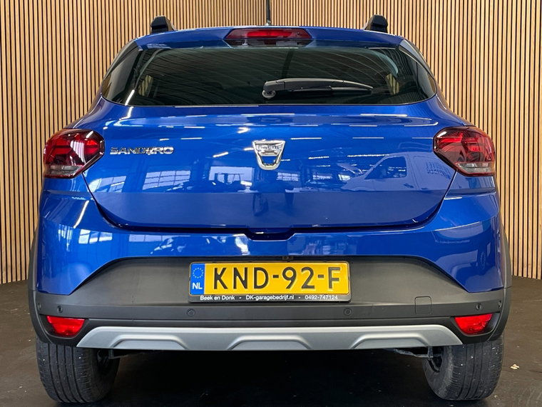 Vehicle Image 35